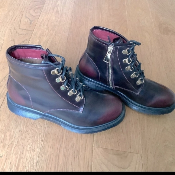 ELECTRIC KARMA BOOTS - Picture 1 of 2